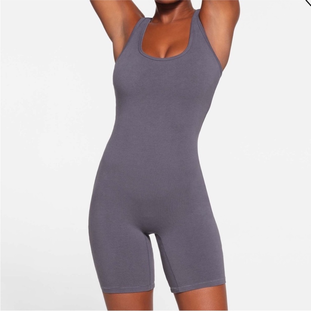 SKIMS Gray Sleeveless Shapewear Bodysuit